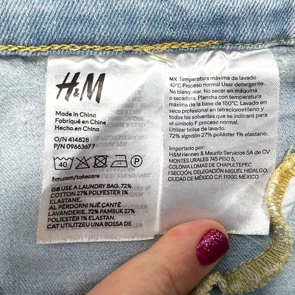 H&M Ultra High Rise Curvy Jeggings Light Blue Women's Jeans Size 12 - Picture 4 of 5